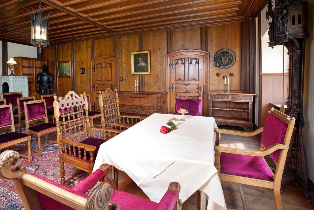 Schloss Zu Hopferau Esterno foto